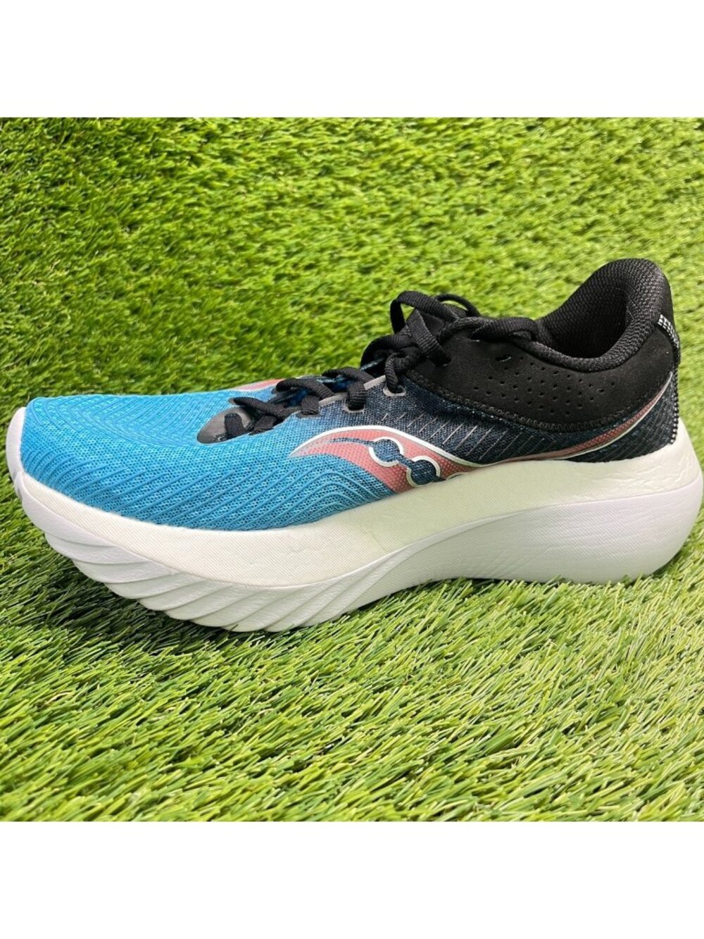 Saucony Kinvara Pro Chicago Mens Size 8.5 Blue Black Running Shoes Sneakers - Picture 2 of 8